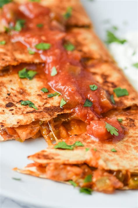 Quick BBQ Chicken Quesadillas (Make-Ahead Filling Recipe) - Project ...