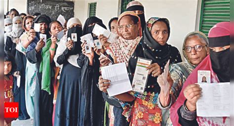 In Karnataka, 33% want women to consult men before voting: Survey ...