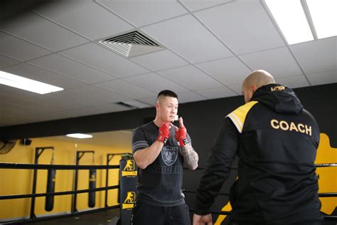 Boxing Trainer 的图像结果