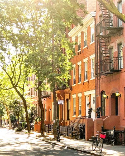 Perry Street, West Village, Manhattan | Viewing NYC