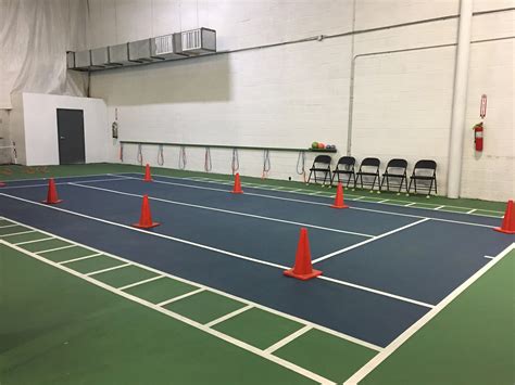 Tennis Club 的图像结果