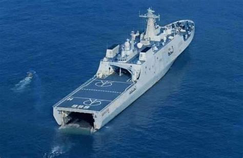 中国海军现役15艘072A型大型登陆舰