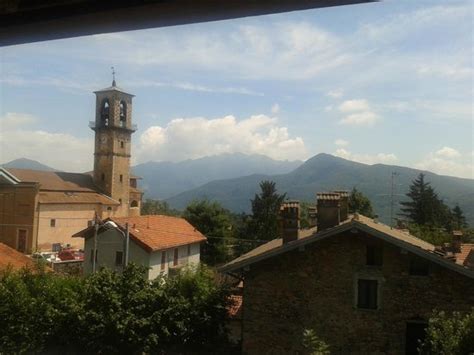 ROSE TRA GLI ARCHI (Cuasso al Monte) - B&B Reviews & Photos - Tripadvisor