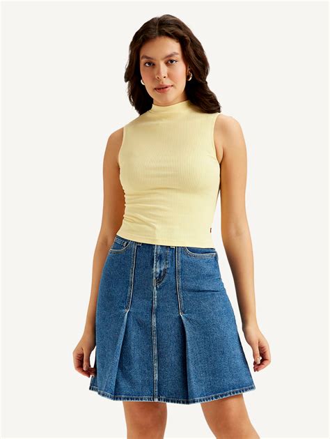Women's Textured Yellow Collar Neck Top – Levis India Store
