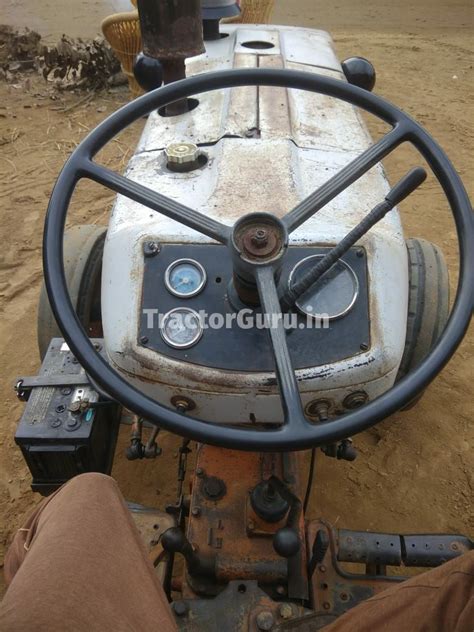 Get Second Hand Escorts 325 Tractor in Good Condition - 5640