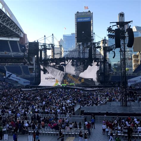 May 22, 2018: Taylor Swift / Charli xcx at Lumen Field Seattle ...