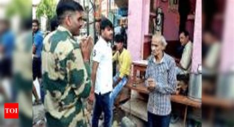 It’s a contest of real versus fake ‘chowkidar’: Sacked BSF jawan ...