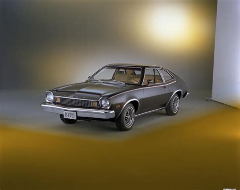 Ford Pinto 2-Door Sedan 1976 Images, pictures, gallery