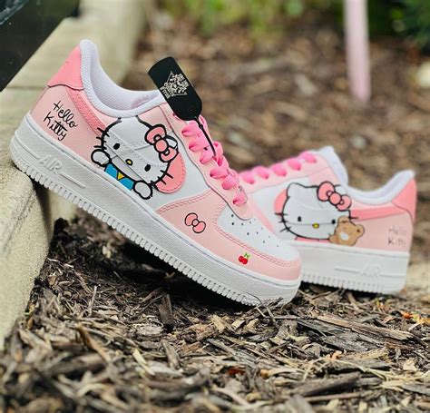 Hello Kitty Shoes Nike