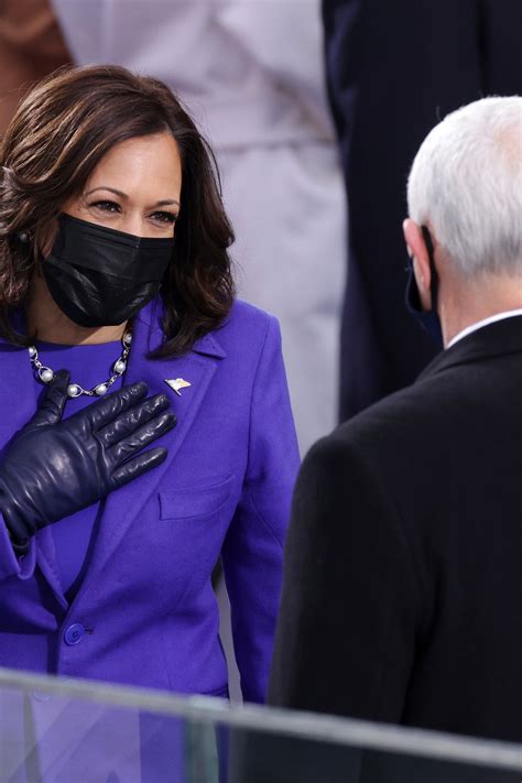 Kamala Harris’s Inauguration Pearls Are Her Most Meaningful Yet | Vogue ...