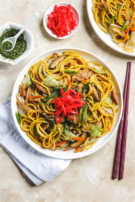 Vegan Yakisoba (Japanese Stir-Fry Noodles)- Okonomi Kitchen
