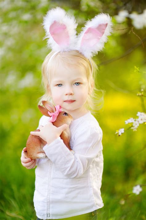 Find Easter Bunny Pictures Near Me
