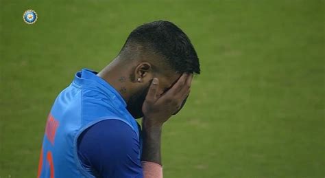 “Expected Hardik to bowl instead of Mavi in the death” - Wasim Jaffer ...