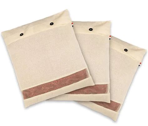 SOLSTICE Lifestyle Set of 6 cotton big saree covers / bags for storage ...