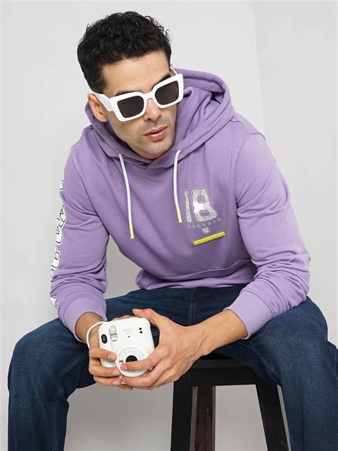 Saiyan Style Reloaded – Master the Dragon Ball Z Sweatshirt Look with Celio