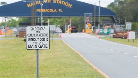 NAS Pensacola bomb threat cleared