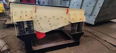 Vibrating Feeder - Industrial Vibrating Feeder Manufacturer from Vadodara