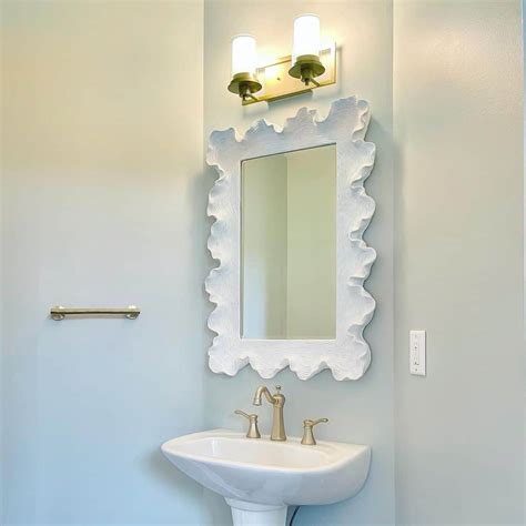 White Scalloped Edge Rectangular Mirror - Soul & Lane