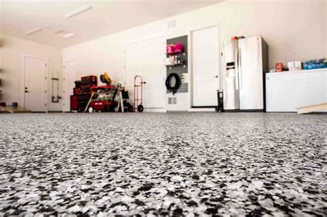 Best Concrete Floor Coating Applying The Best Garage Floor Coatings In