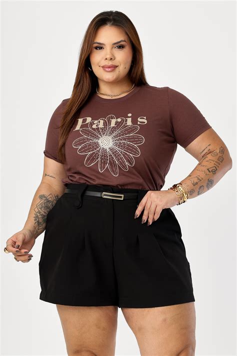 T-SHIRT PLUS SIZE PARIS FLOR STRASS - COR CHOCOLATE | Atacado Tshirt ...