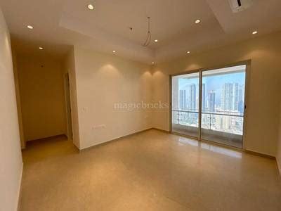 Rent 3 BHK Flat/Apartment in India Bulls Sky Forest Senapati Bapat Marg ...