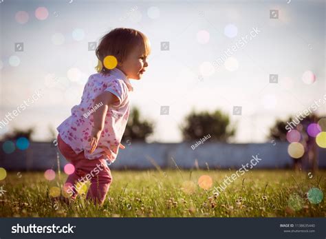 485 15 Month Old Baby Images, Stock Photos & Vectors | Shutterstock