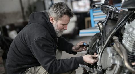 ¿Cada cuántos km se hace la revisión de la moto? Claves