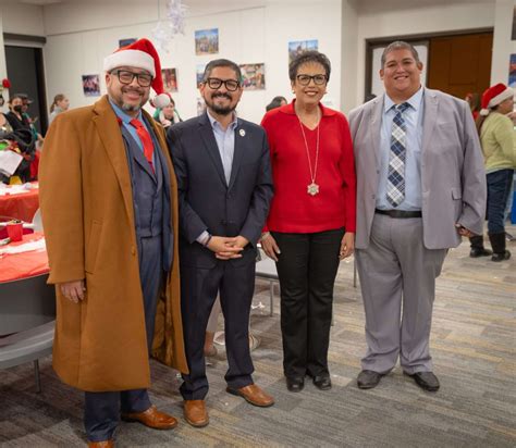 El Centro Public Library Hosts 1st ‘Polar Express’ Family Night ...