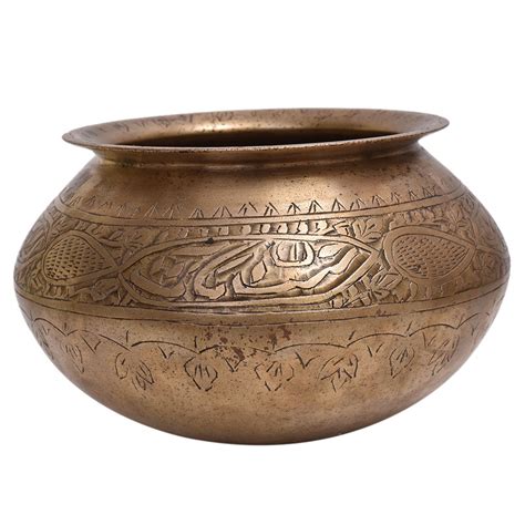 Old Brass Matka Water Pot With Closed Design