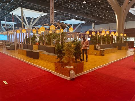 Unique - Exhibitions & Events