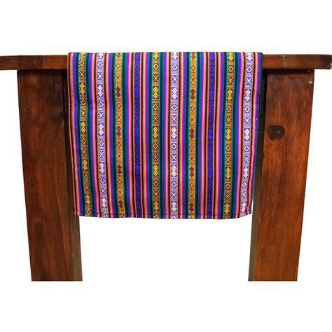 Sonam Table Set: Runner and 4 Table Mats – Darjeeling Connection