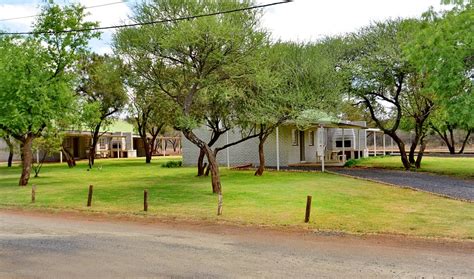 SUNDOWN COUNTRY ESTATE (Rustenburg) - Ranch Reviews, Photos, Rate ...