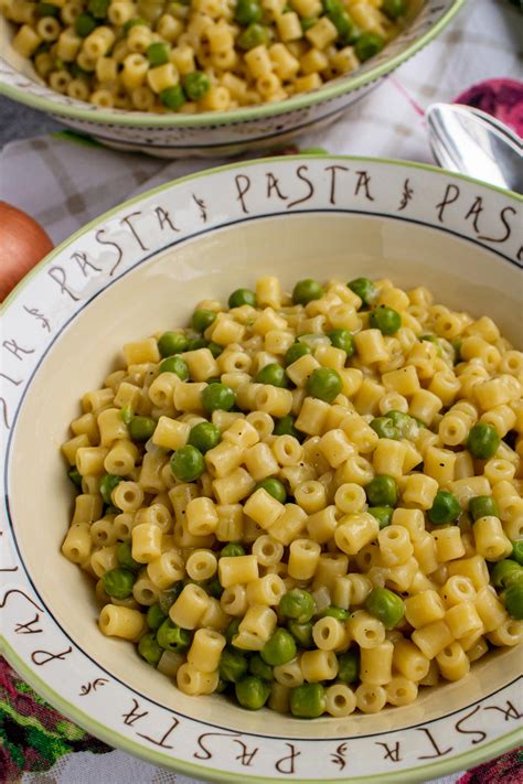 Italian Peas And Onions Italian Grandma Makes Pasta With Peas