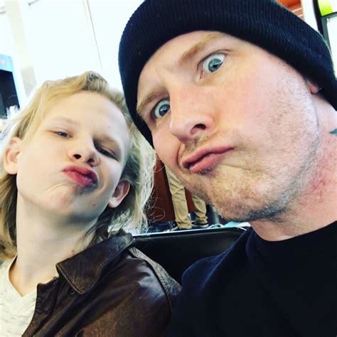 Dammm griffin angeline and aravis are lucky to have a dad like that : r ...