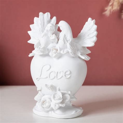 Vintage Dove Couple Showpiece White