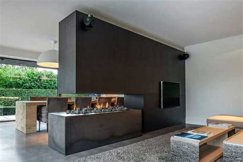 48 chimeneas modernas para la separación de espacios
