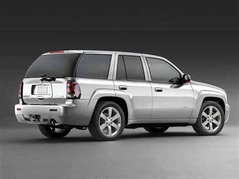 CHEVROLET TrailBlazer Specs, Performance & Photos - 2008, 2009, 2010, 2011, 2012 - autoevolution