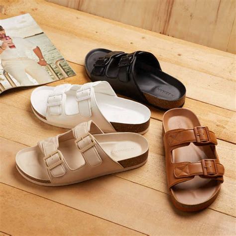 Cork Sandals: The perfect balance of comfort & New-Age Design