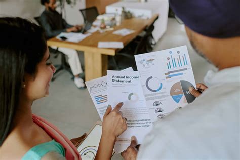How to Calculate Year-Over-Year Growth for Your Business - Virtuzone