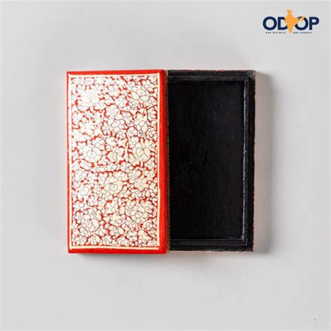 Kashmiri Papier Mache Gift Box with Silk Scarf – Eyaas