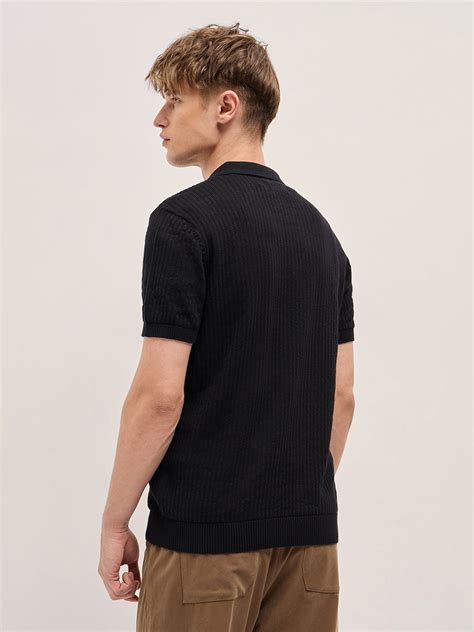 Men Black Ribbed Texture Design Slim Fit Polo – FYVA