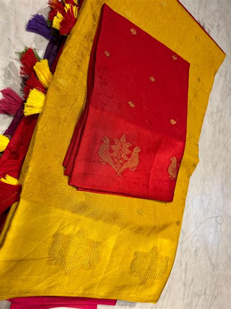 Jacquard Green Mango Pattu Saree – MayiLabel