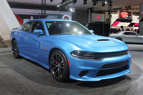 File:2015 Dodge Charger SRT 392 with Scat Pack.JPG - Wikimedia Commons