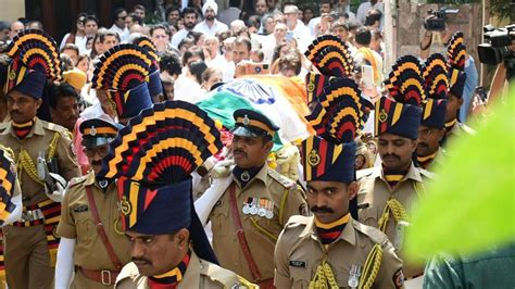 RIP Pankaj Udhas: Late Singer Gets State Funeral, Band Bids Him Musical ...