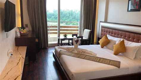COMFORT INN BENARES (Varanasi) - 2026 Hotel Reviews, Photos, Rate ...
