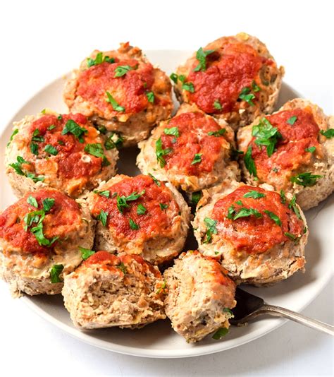 Easy Mini Turkey Meatloaf Muffins (Gluten Free) • Tastythin