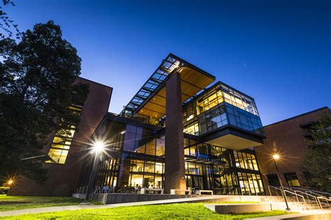 Visit the UW – Office of Admissions