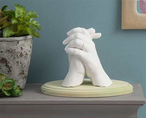 How To Cast 3D Hand Statue At Home | how to cast 3d hand statue at home ...