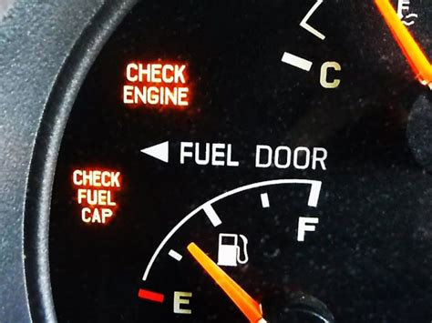 Honda Check Fuel Cap Message 的图像结果