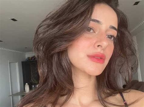 Bye-Bye, Breakouts! Your Guide To Understanding And Treating Adult Acne ...